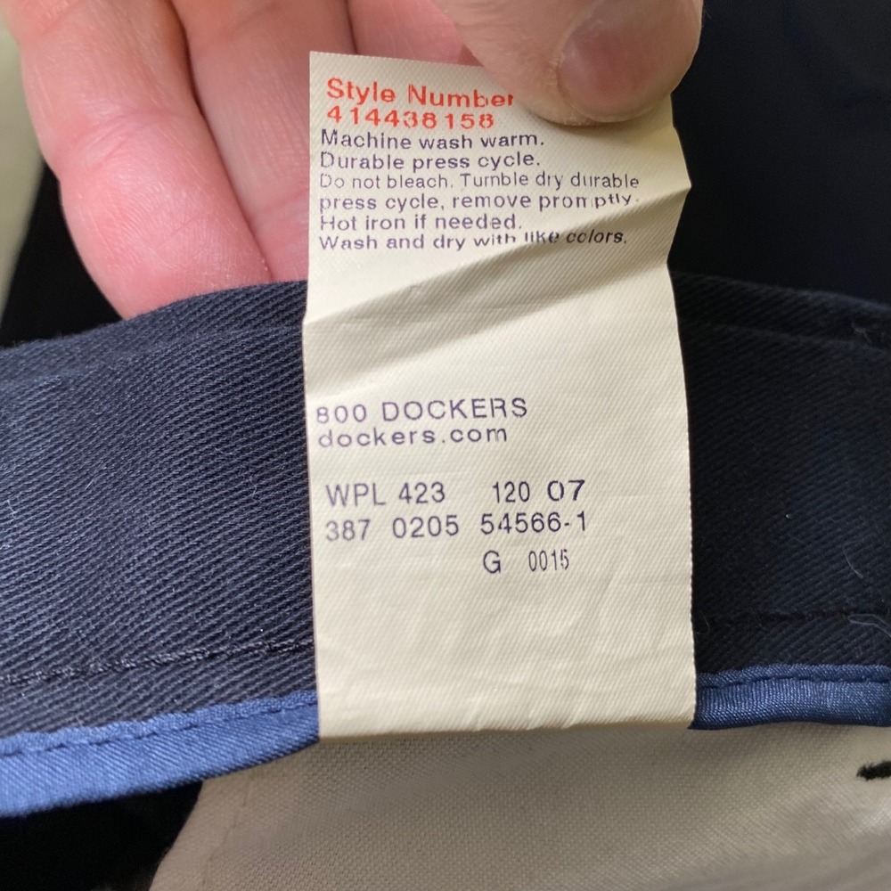 Dockers Original Khaki Pants 46x32 Big & Tall Pleated Classic Fit NWT Black - Picture 14 of 14